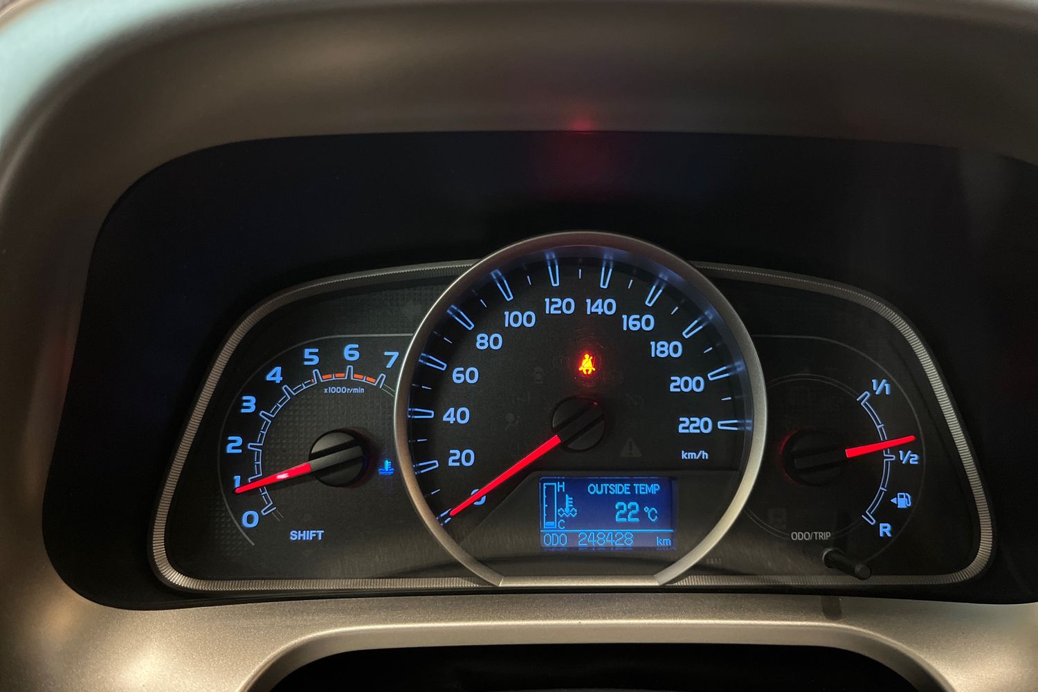 TOYOTA RAV4 2014