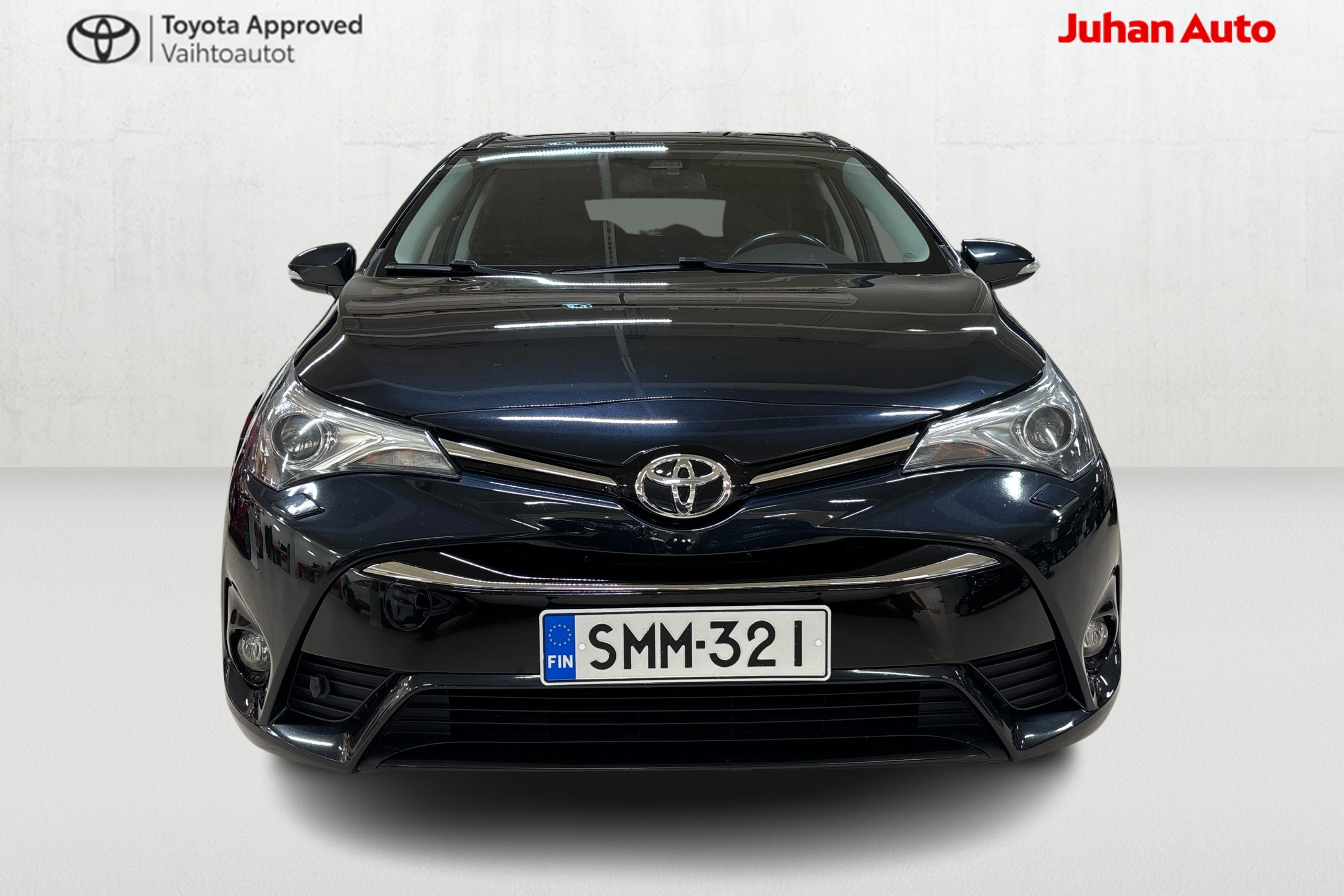 TOYOTA Avensis 2017
