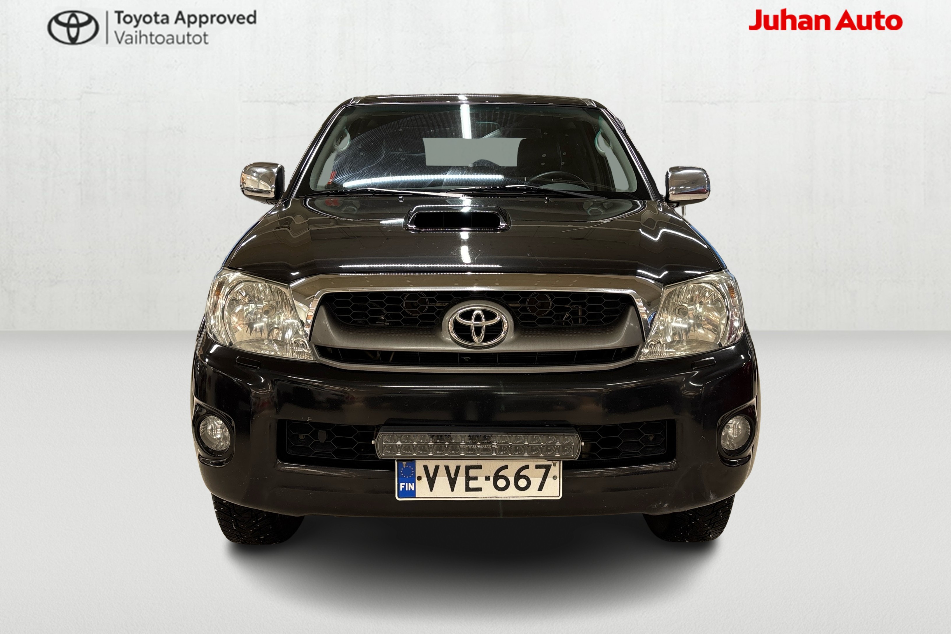 TOYOTA Hilux 2010