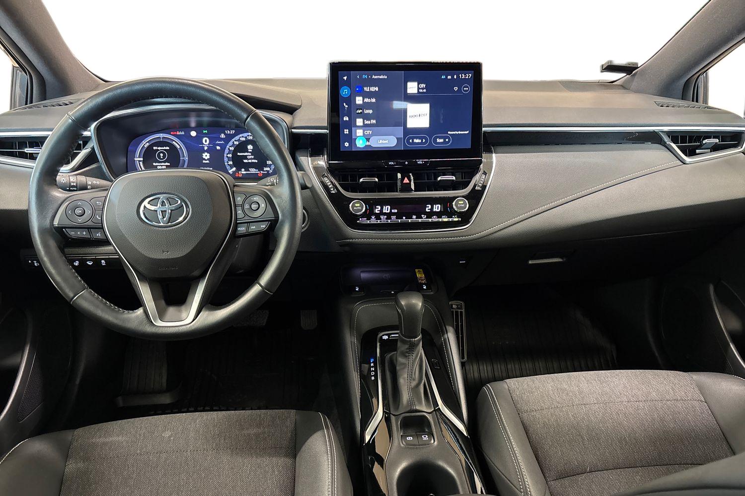 TOYOTA Corolla 2024