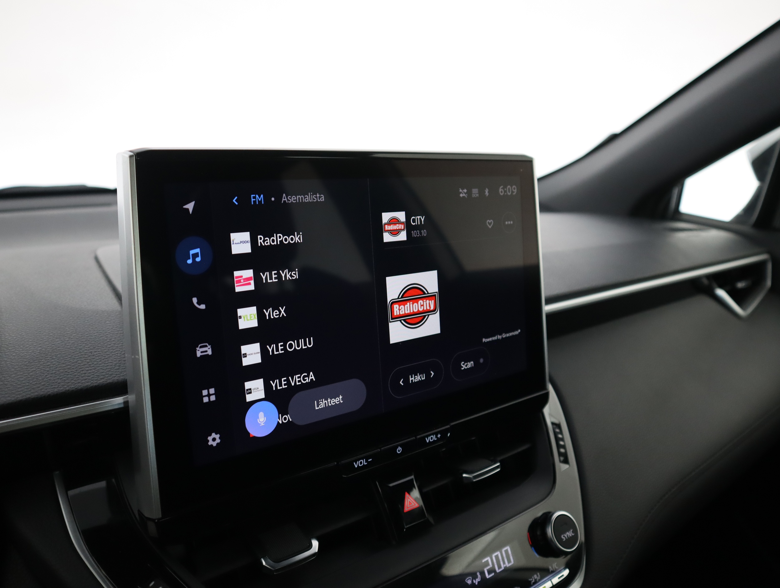 TOYOTA Corolla Cross 2023