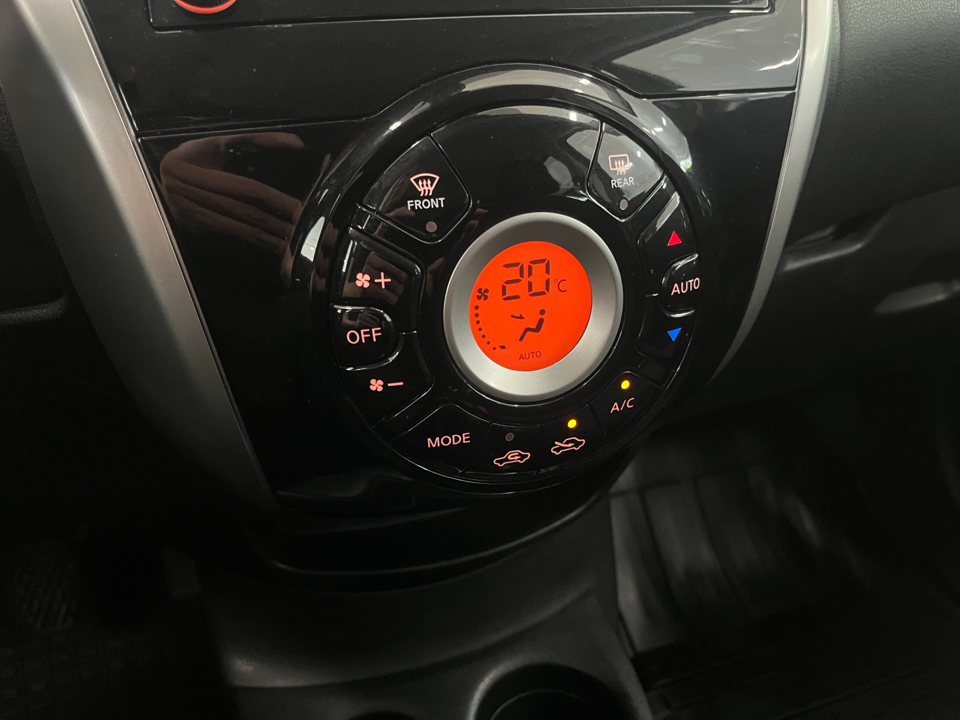 Nissan Note 2014