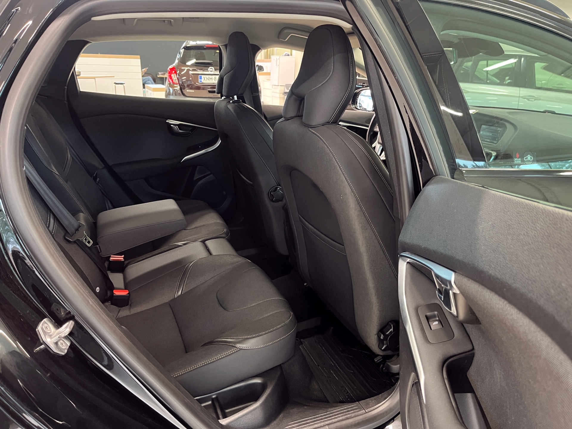 Volvo V40 Cross Country 2014