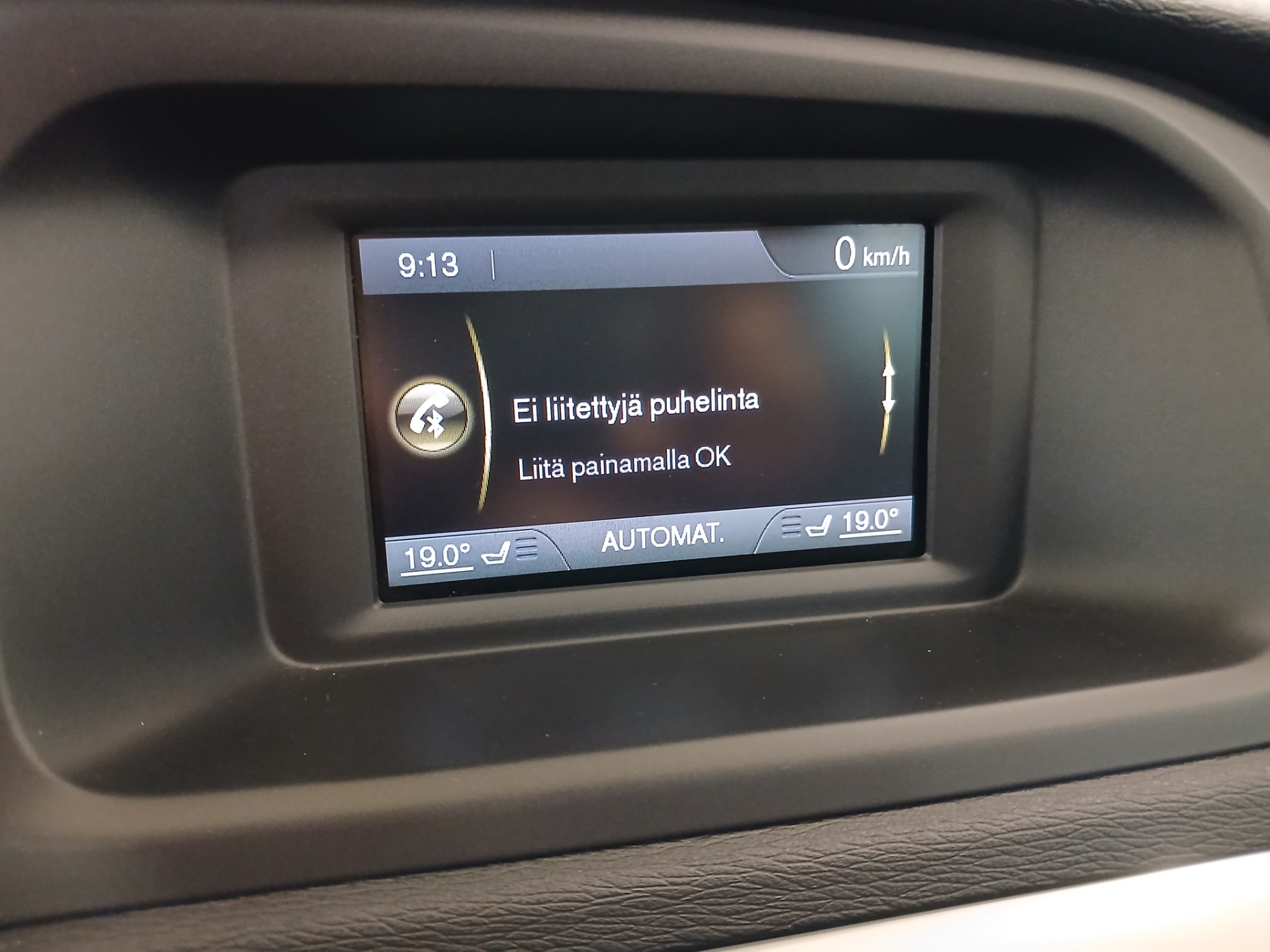Volvo V40 Cross Country 2014