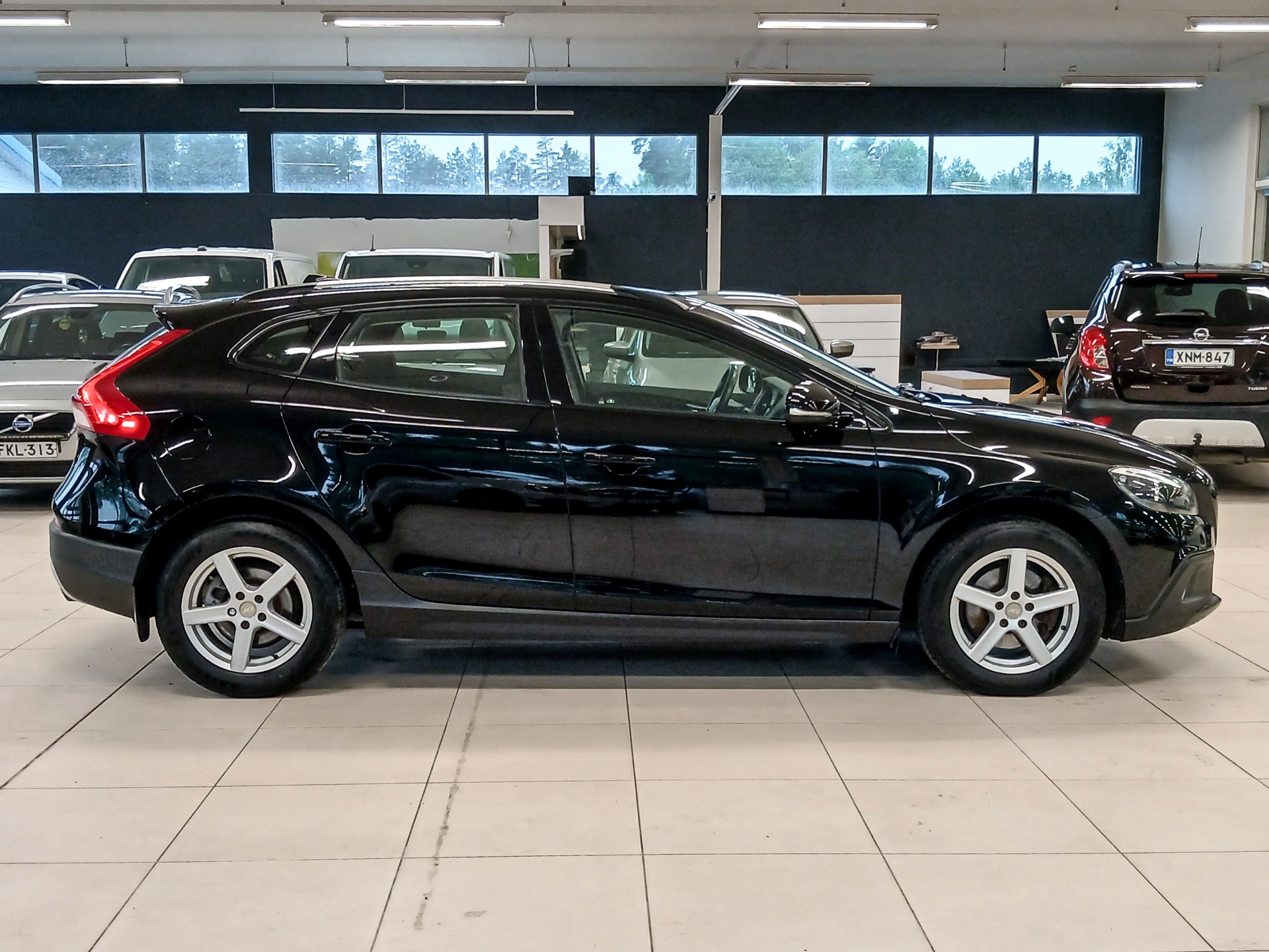 Volvo V40 Cross Country 2014, kuva 3/34