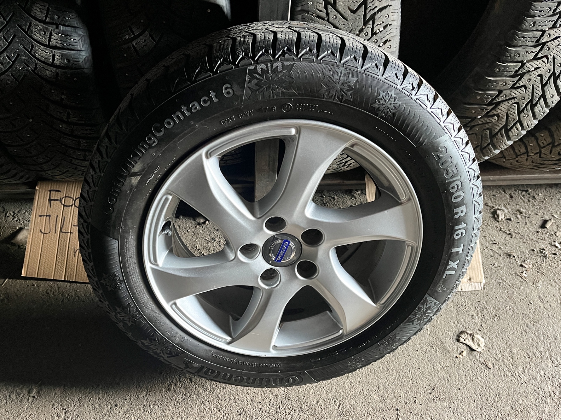 Volvo V40 Cross Country 2014