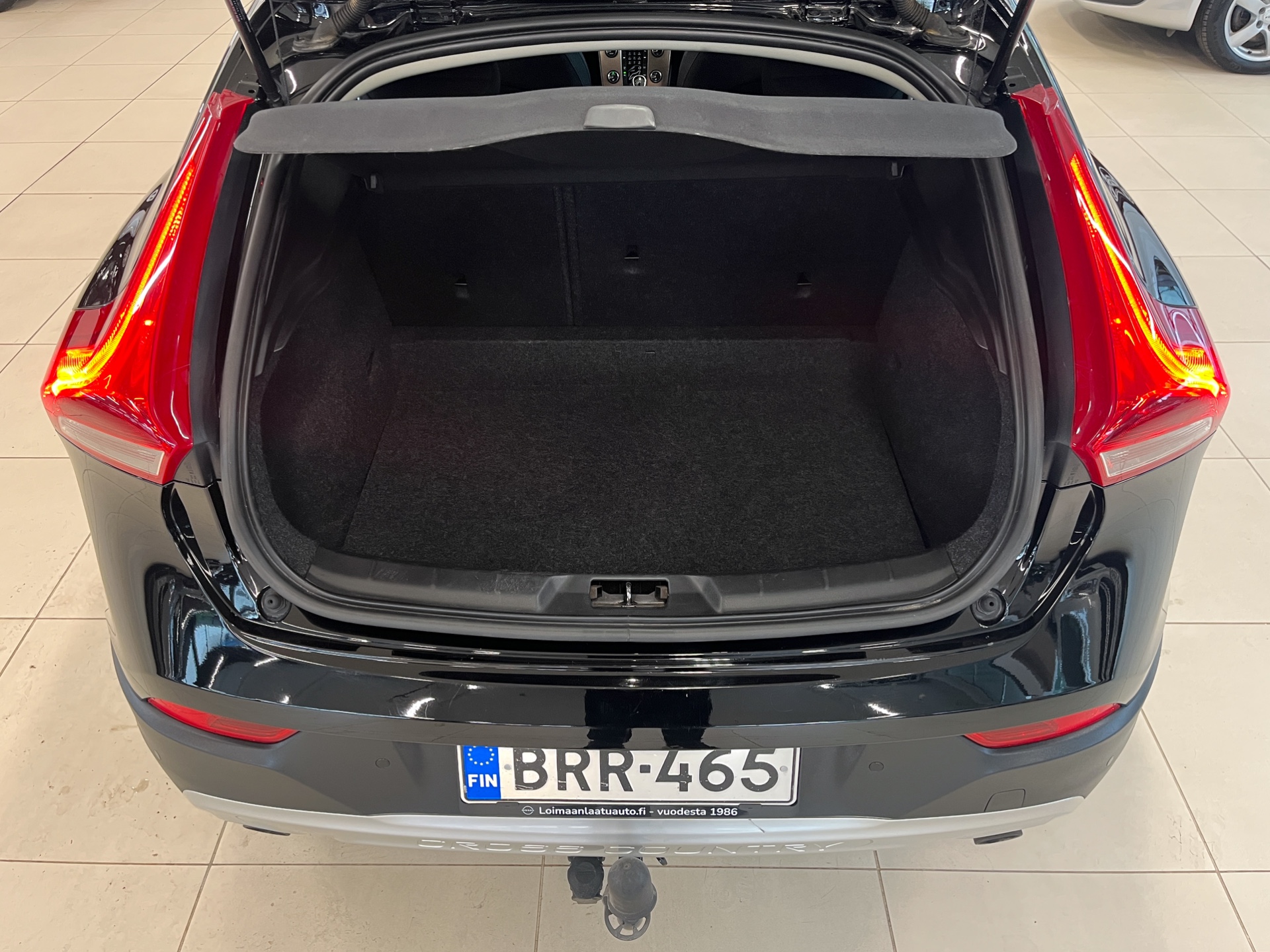 Volvo V40 Cross Country 2014, kuva 6/34