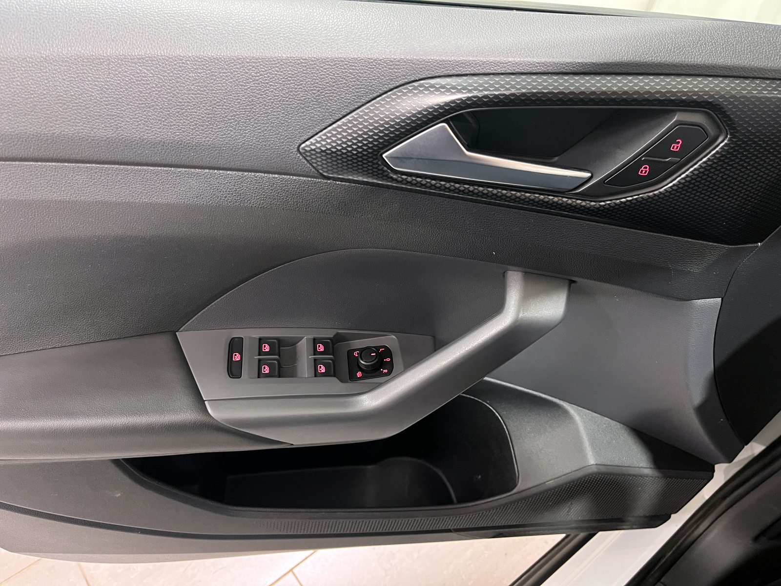 Volkswagen T-Cross 2019