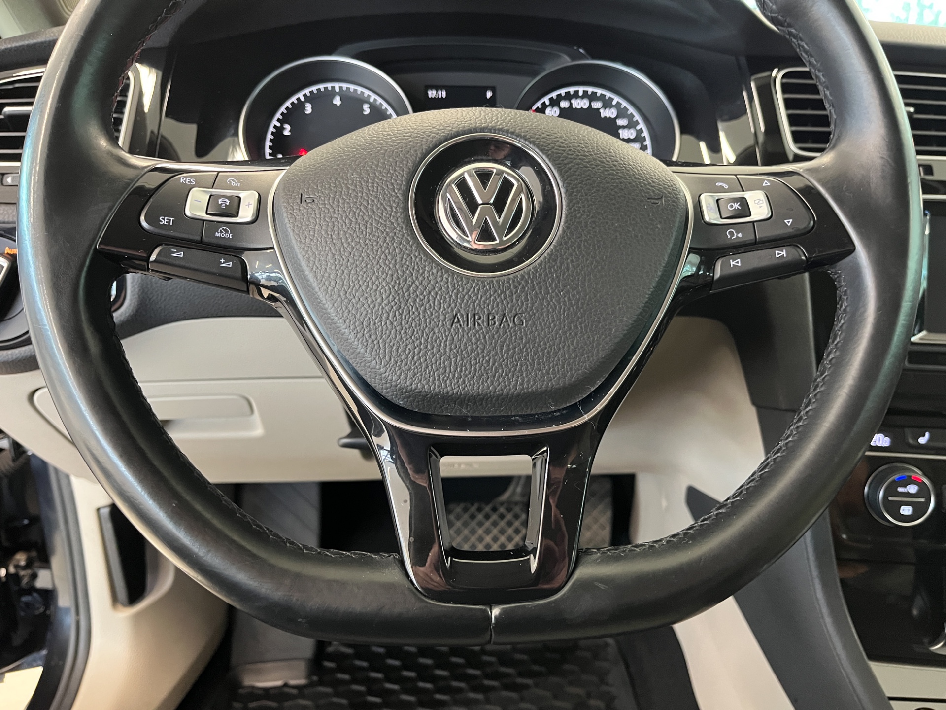 Volkswagen Golf 2013
