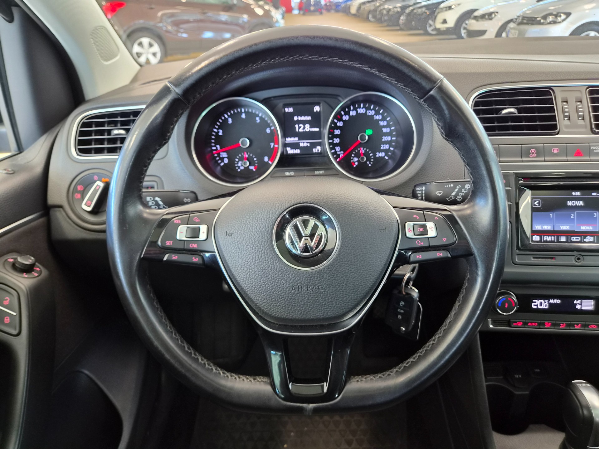 Volkswagen Polo 2016