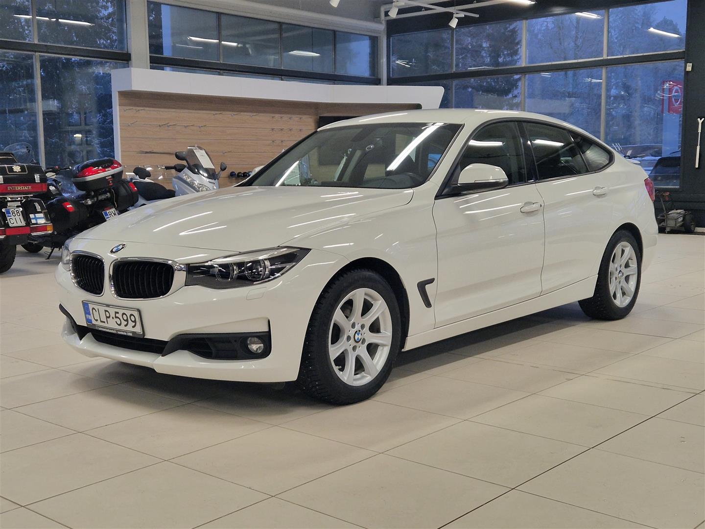 BMW 320 Gran Turismo 2018