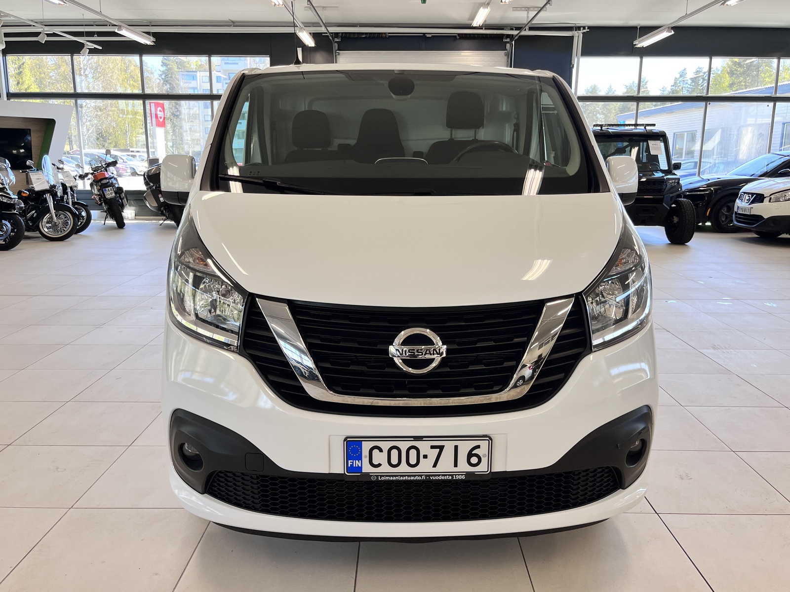 Nissan NV300 2021