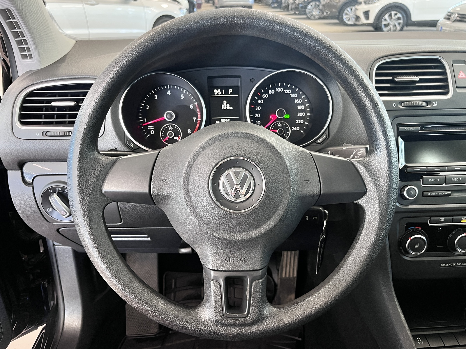 Volkswagen Golf 2011