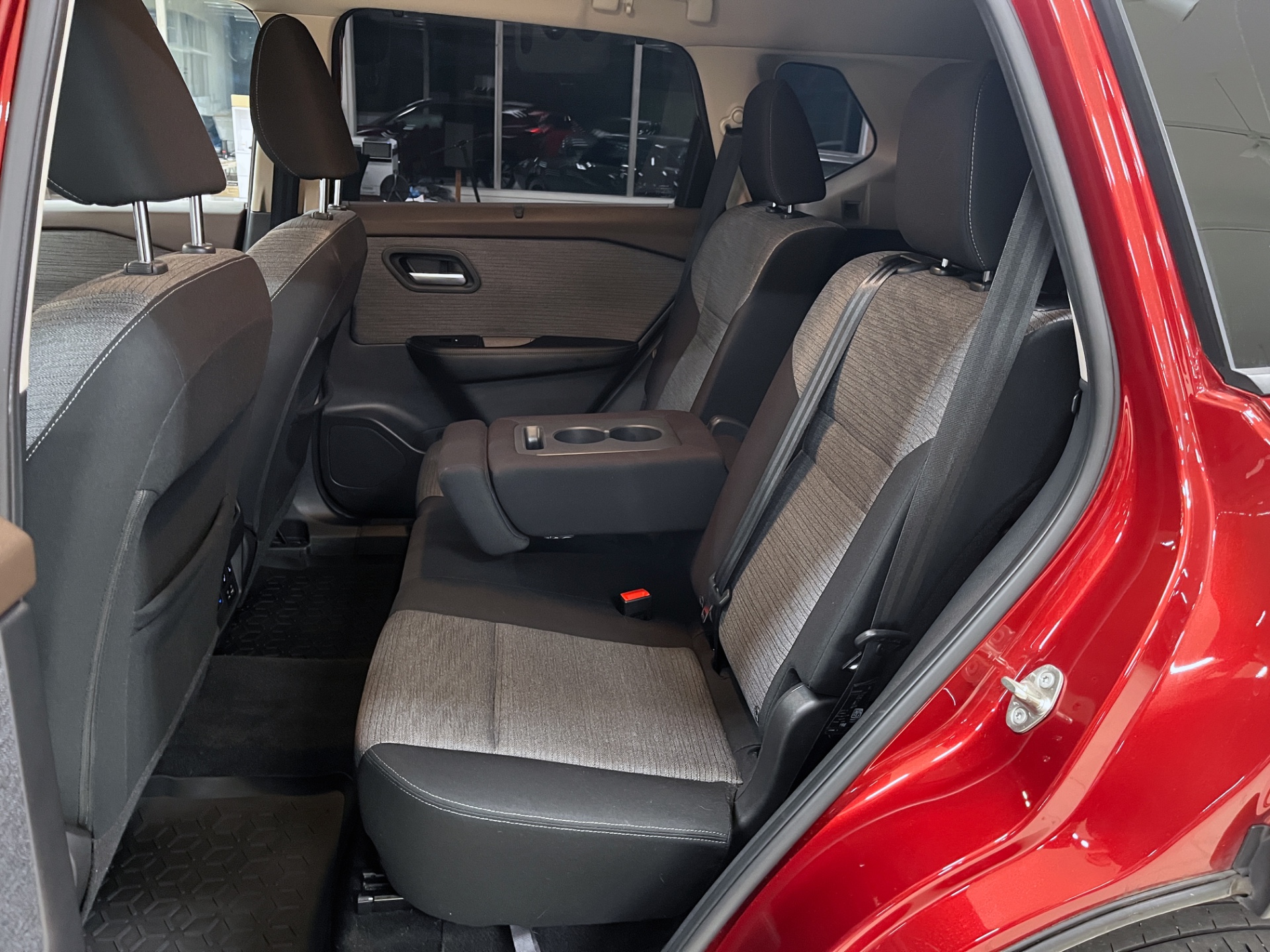 Nissan X-Trail 2024