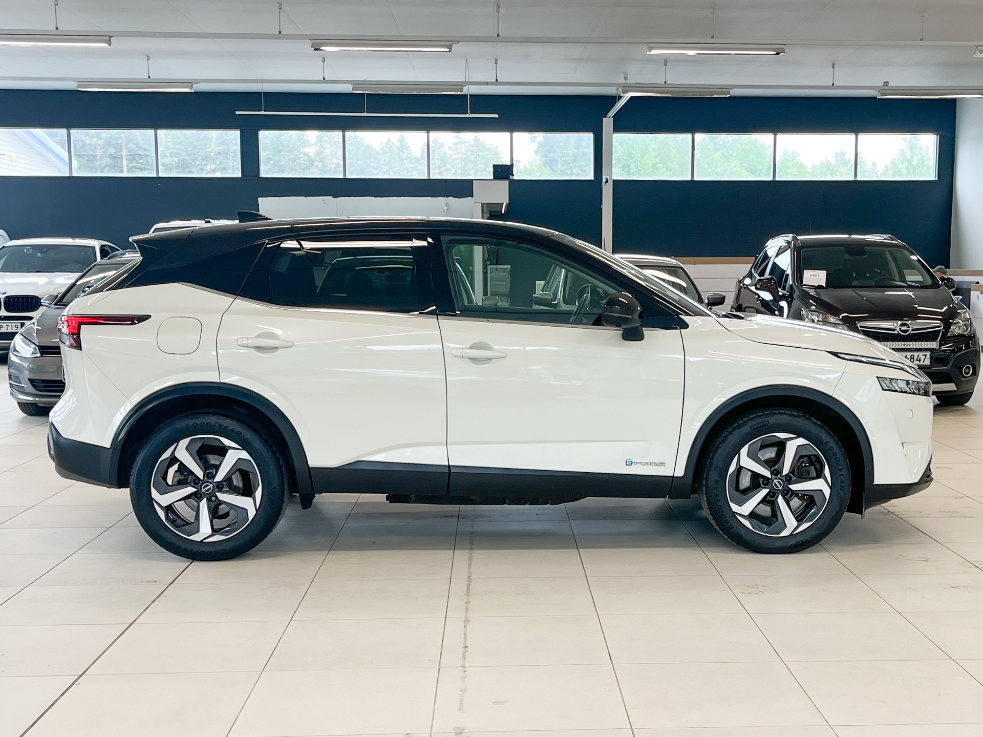 Nissan Qashqai e-POWER N-Connecta 2023, kuva 4/39