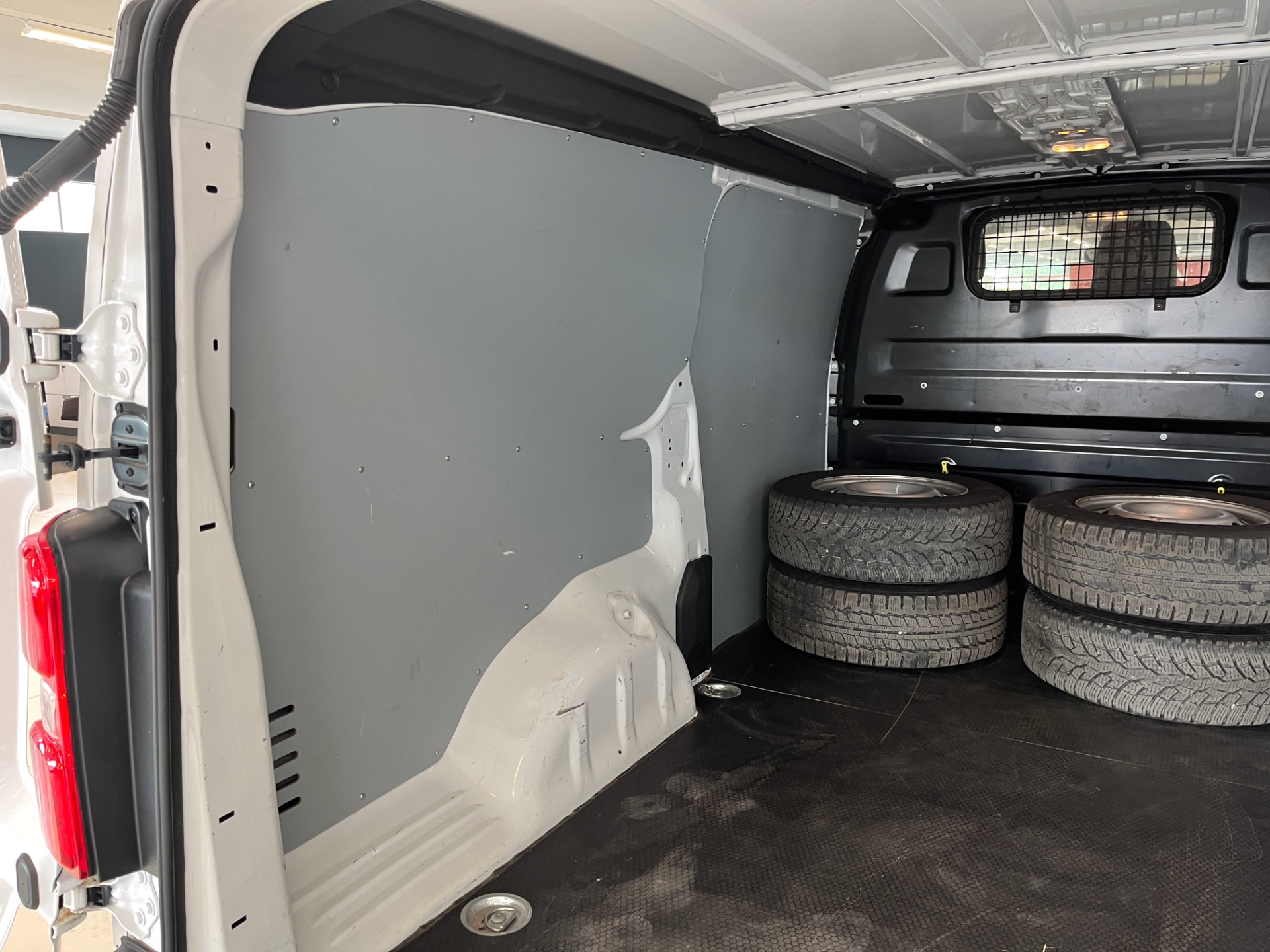 Opel Vivaro Van L Comfort 145 hv man. 2022, photo 7/37