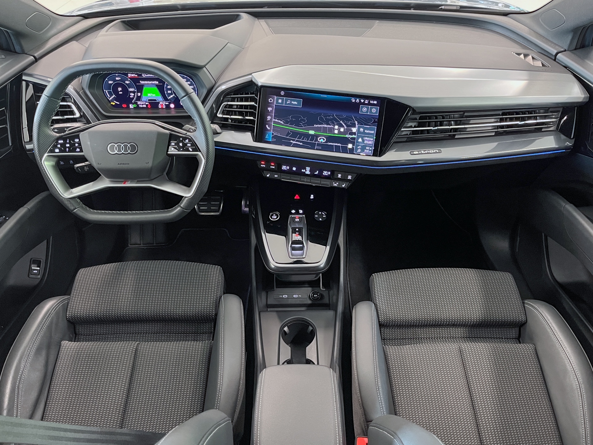 Audi Q4 e-tron 2025