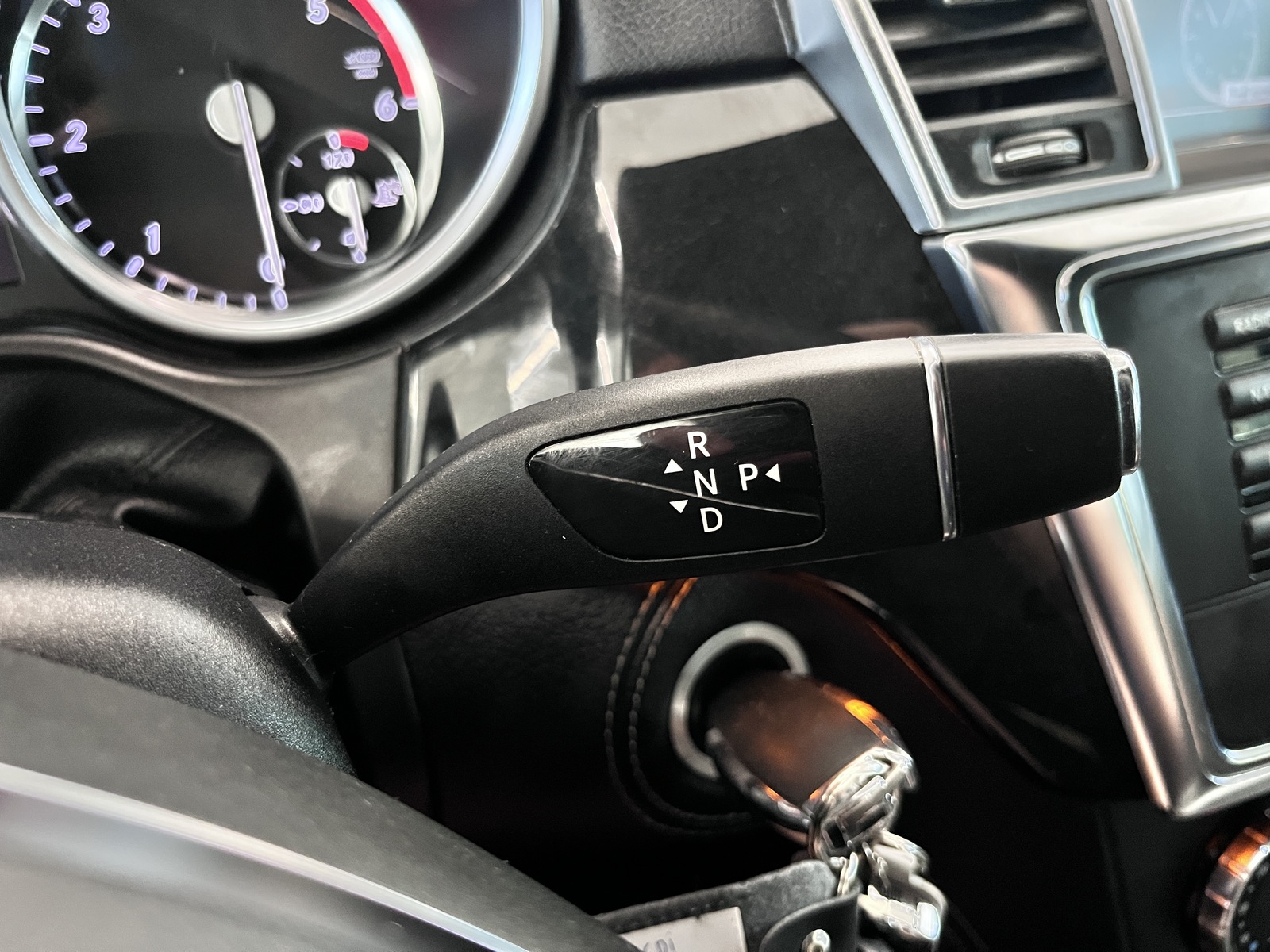 Mercedes-Benz ML 2013