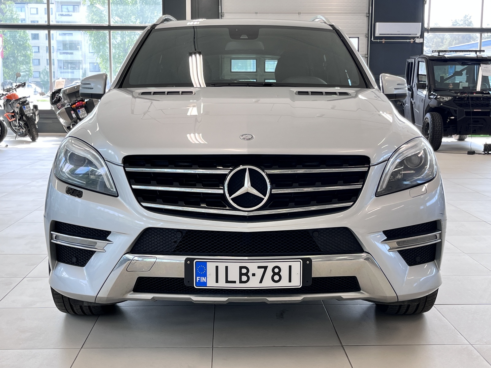 Mercedes-Benz ML 2013