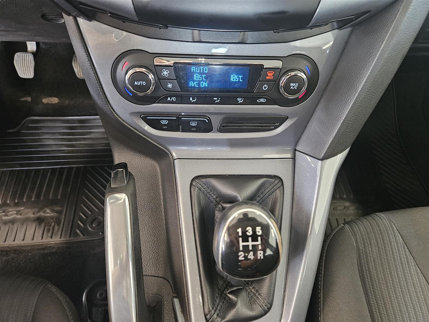 Ford Focus 2011