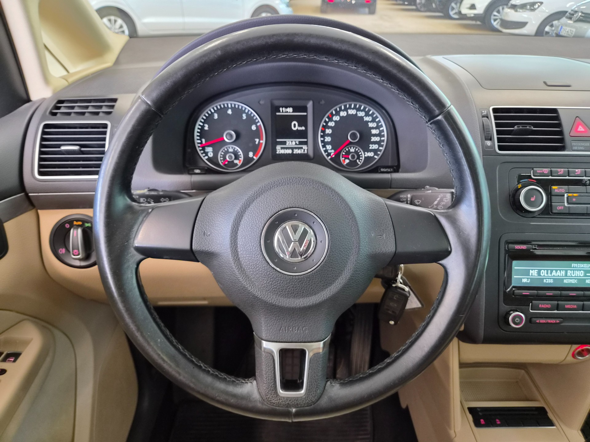 Volkswagen Touran 2012