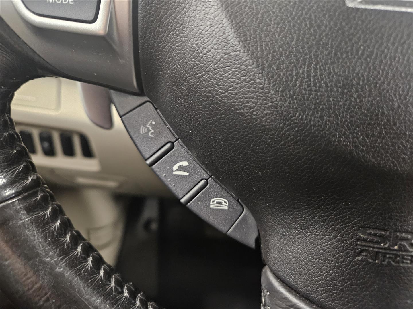 Mitsubishi Outlander 2012