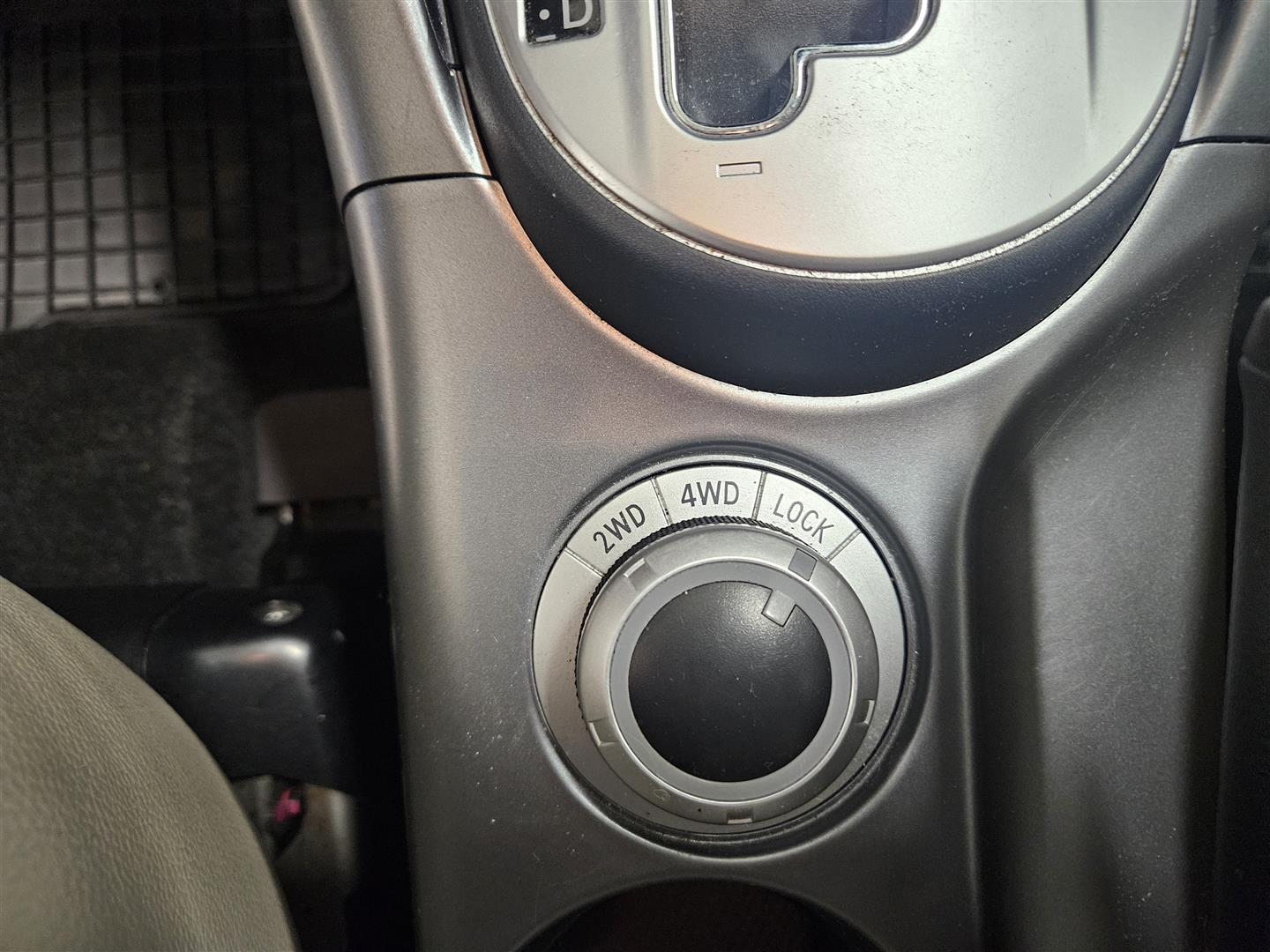 Mitsubishi Outlander 2012