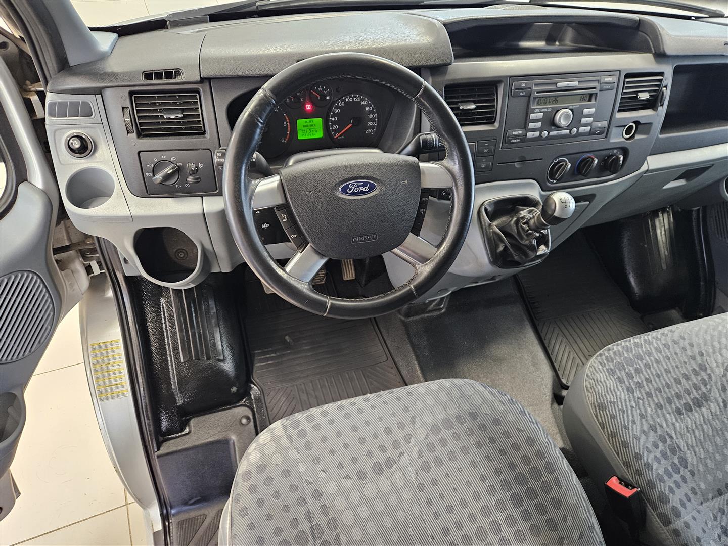 Ford Transit 2012