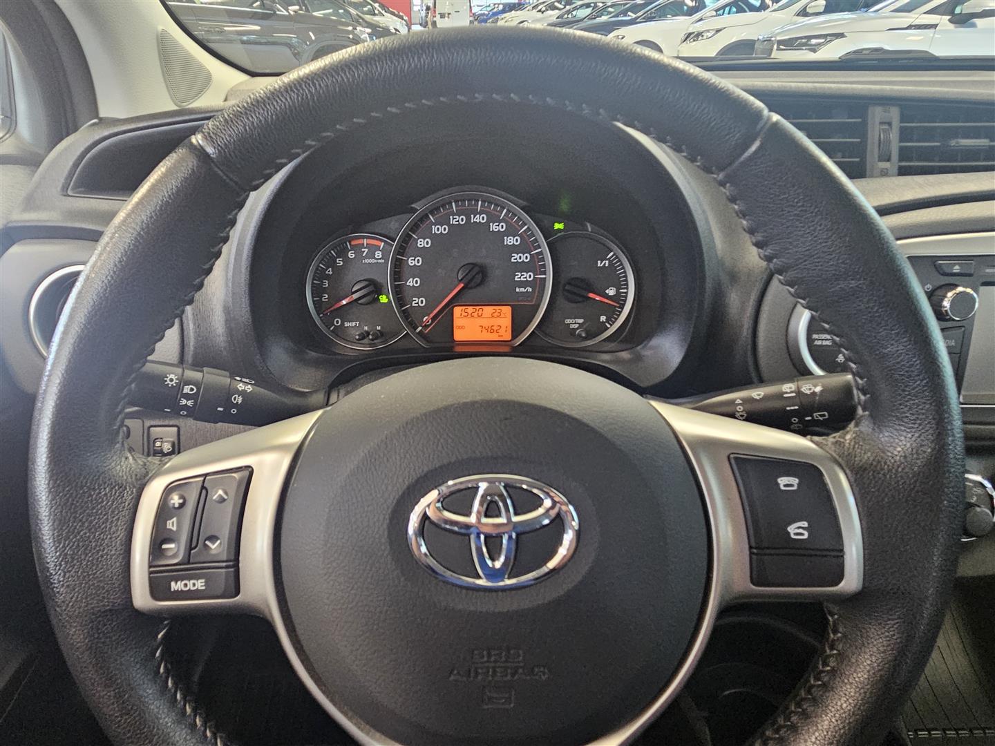 Toyota Yaris 2012