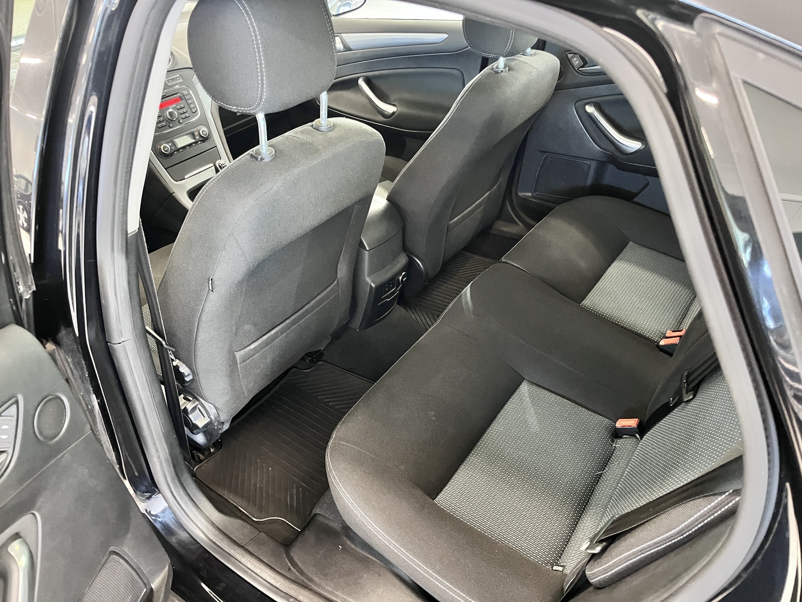 Ford Mondeo 2013