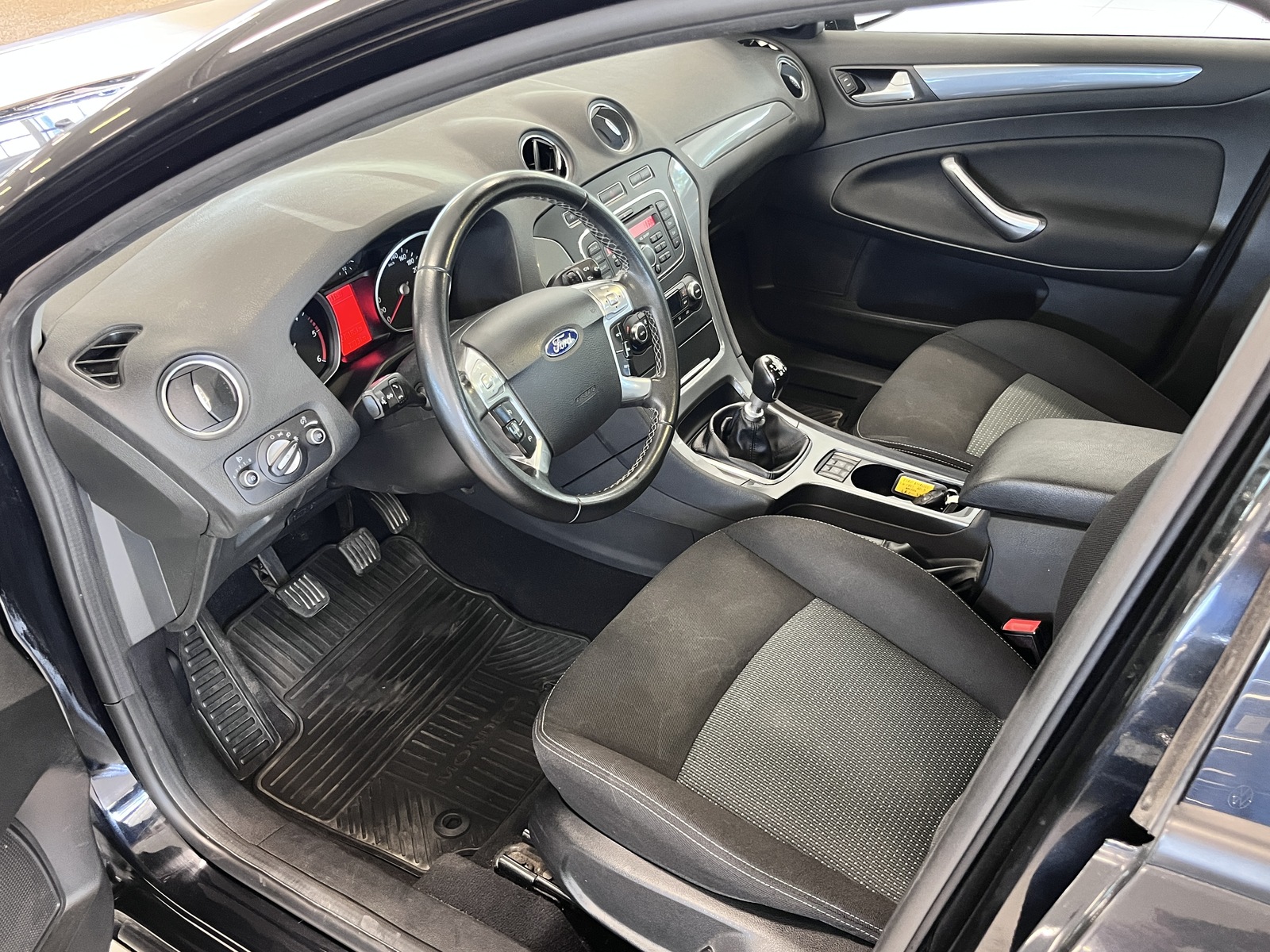 Ford Mondeo 2013