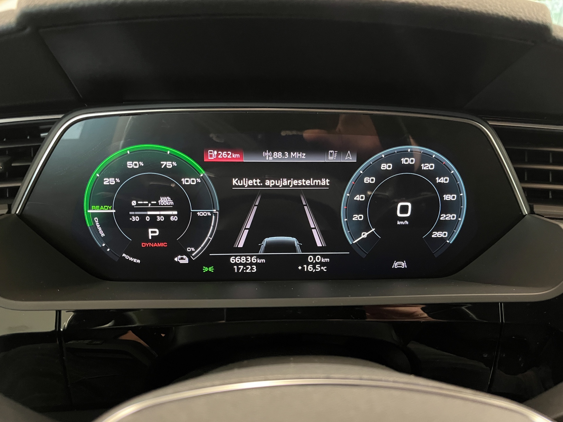 Audi e-tron 2021