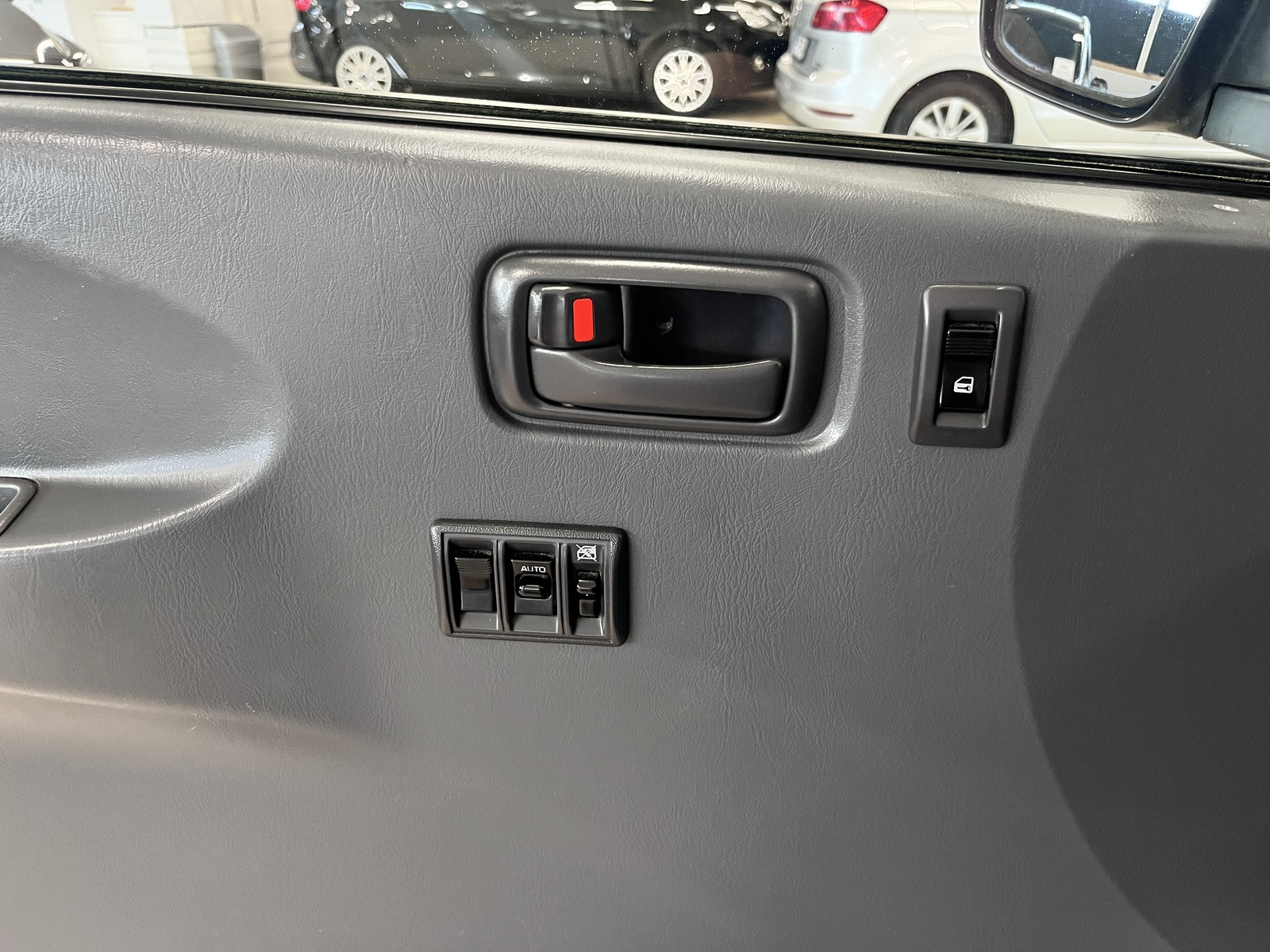 Toyota Hiace 2003