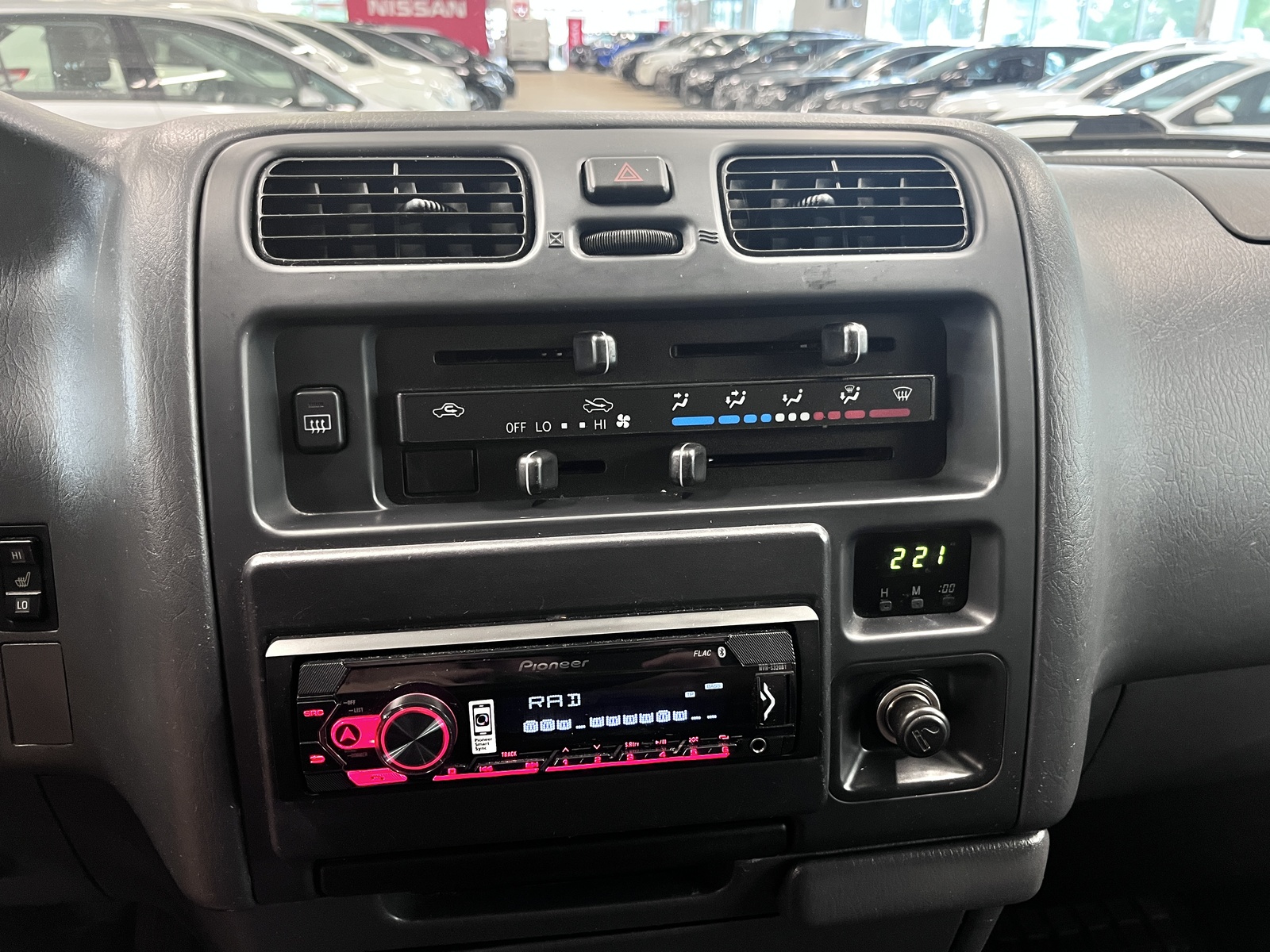 Toyota Hiace 2003
