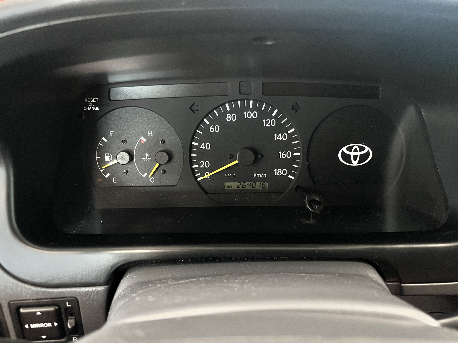 Toyota Hiace 2003