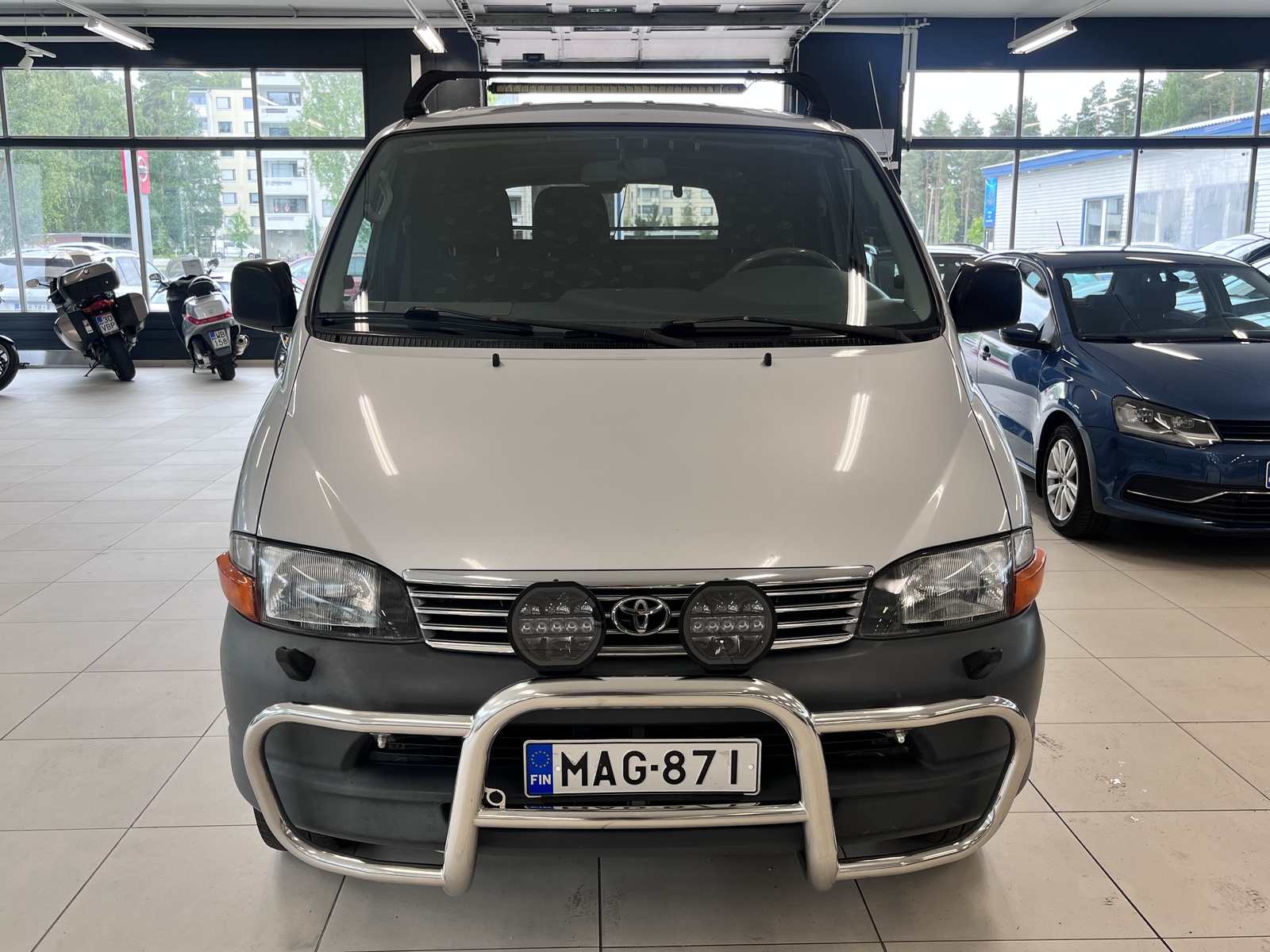 Toyota Hiace 2003
