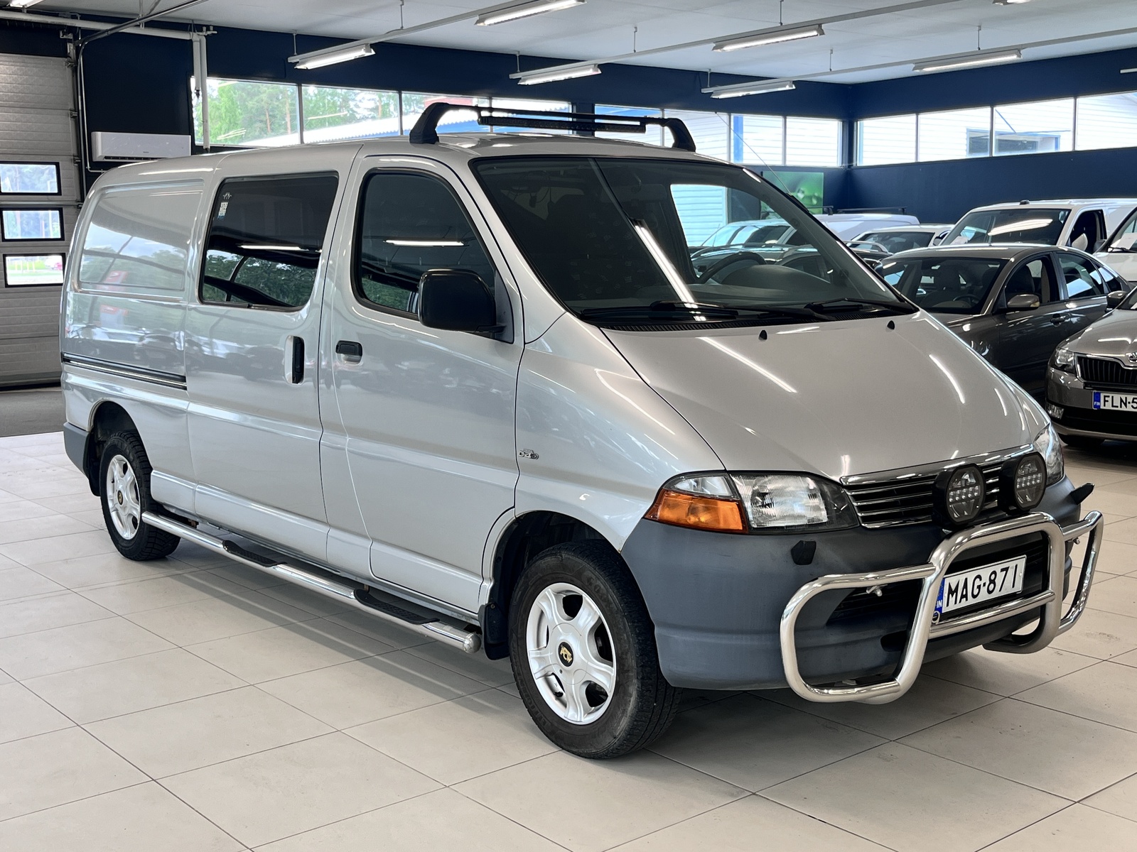 Toyota Hiace 2003