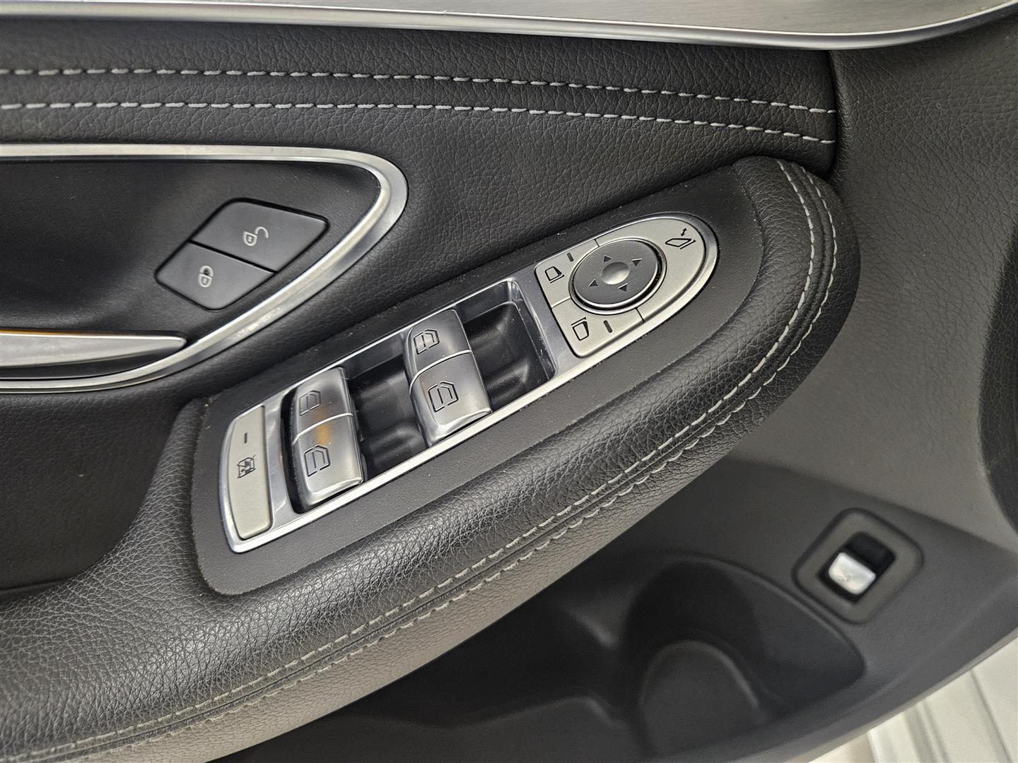 Mercedes-Benz C 2015