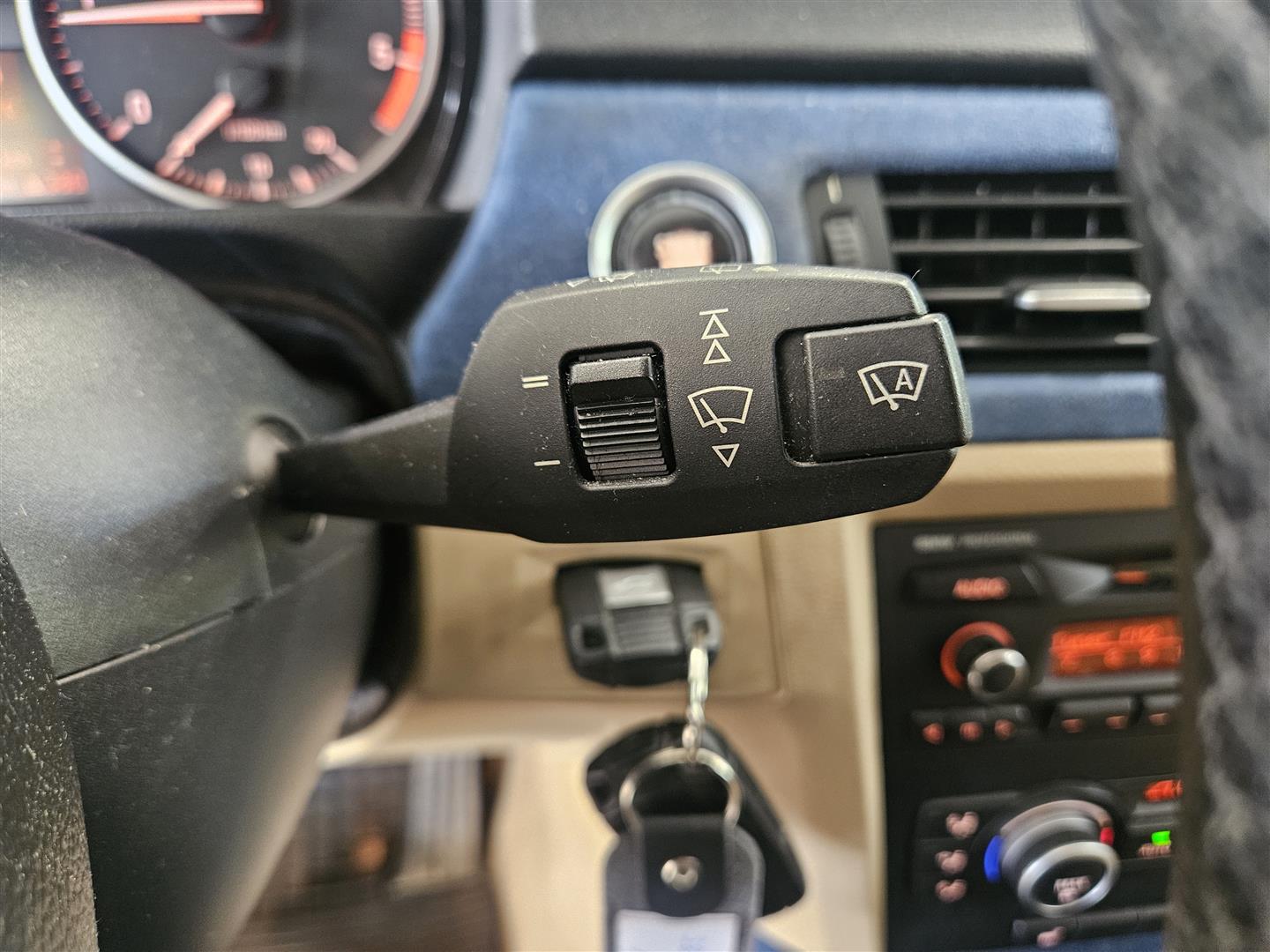 BMW 318 2009