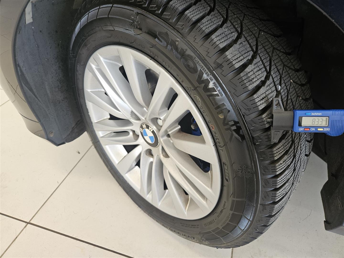 BMW 318 2009