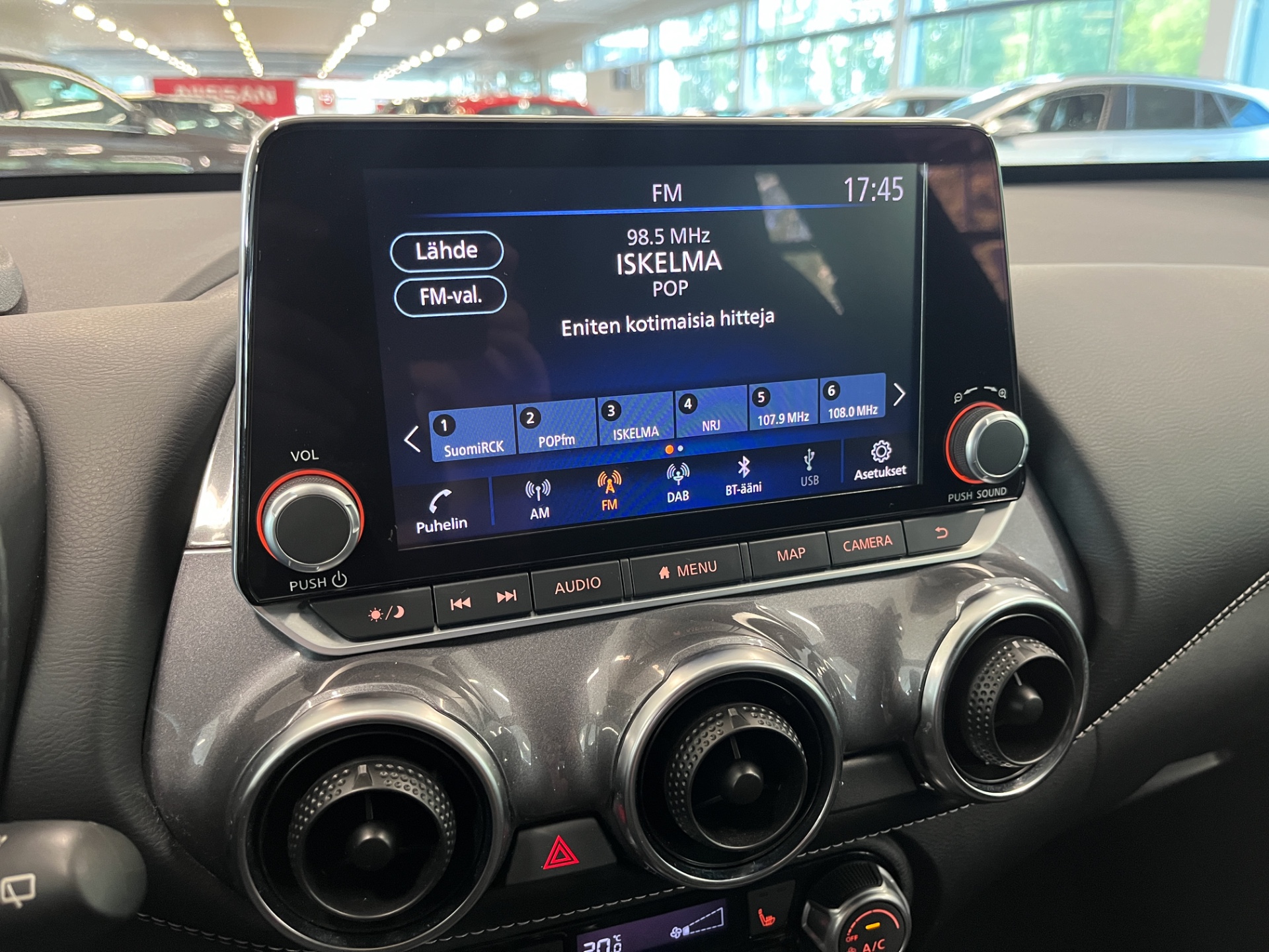 Nissan Juke 2023