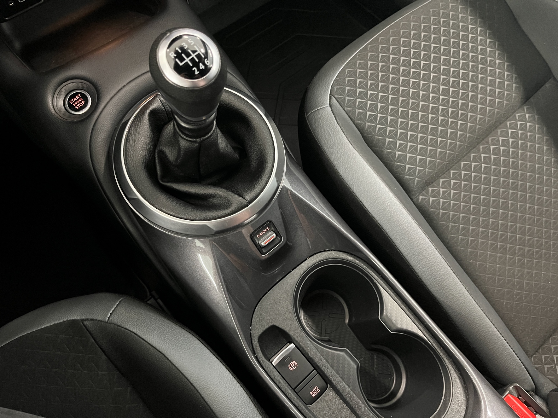 Nissan Juke 2023