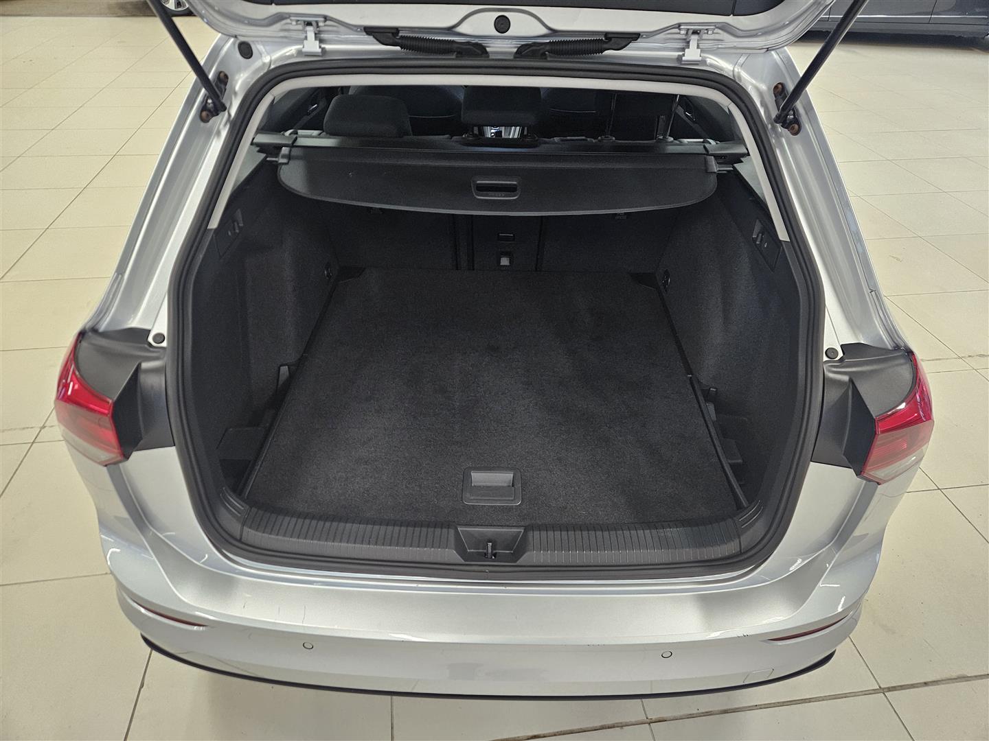 Volkswagen Golf 2021