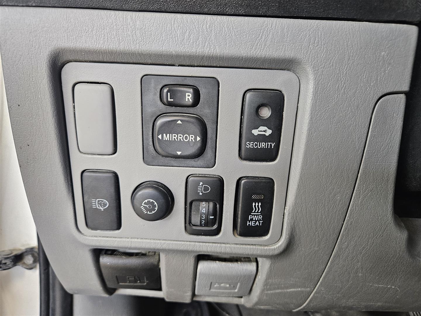 Toyota Hilux 2011