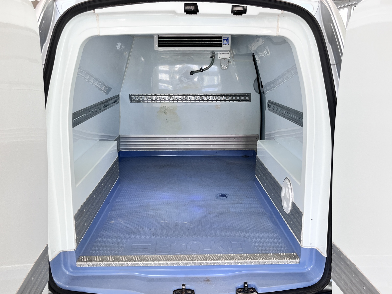 Volkswagen Caddy Maxi 2014