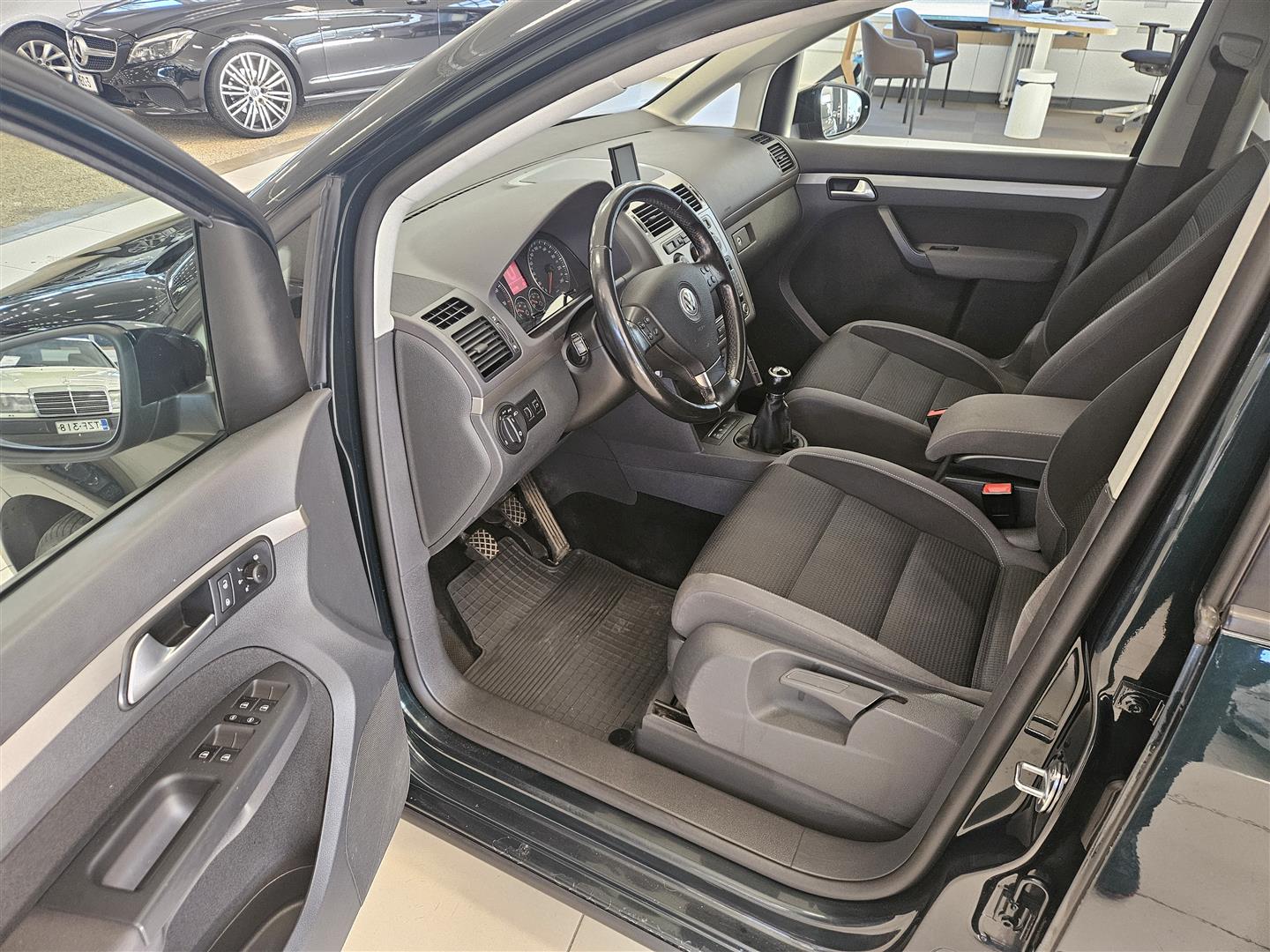 Volkswagen Touran 2009