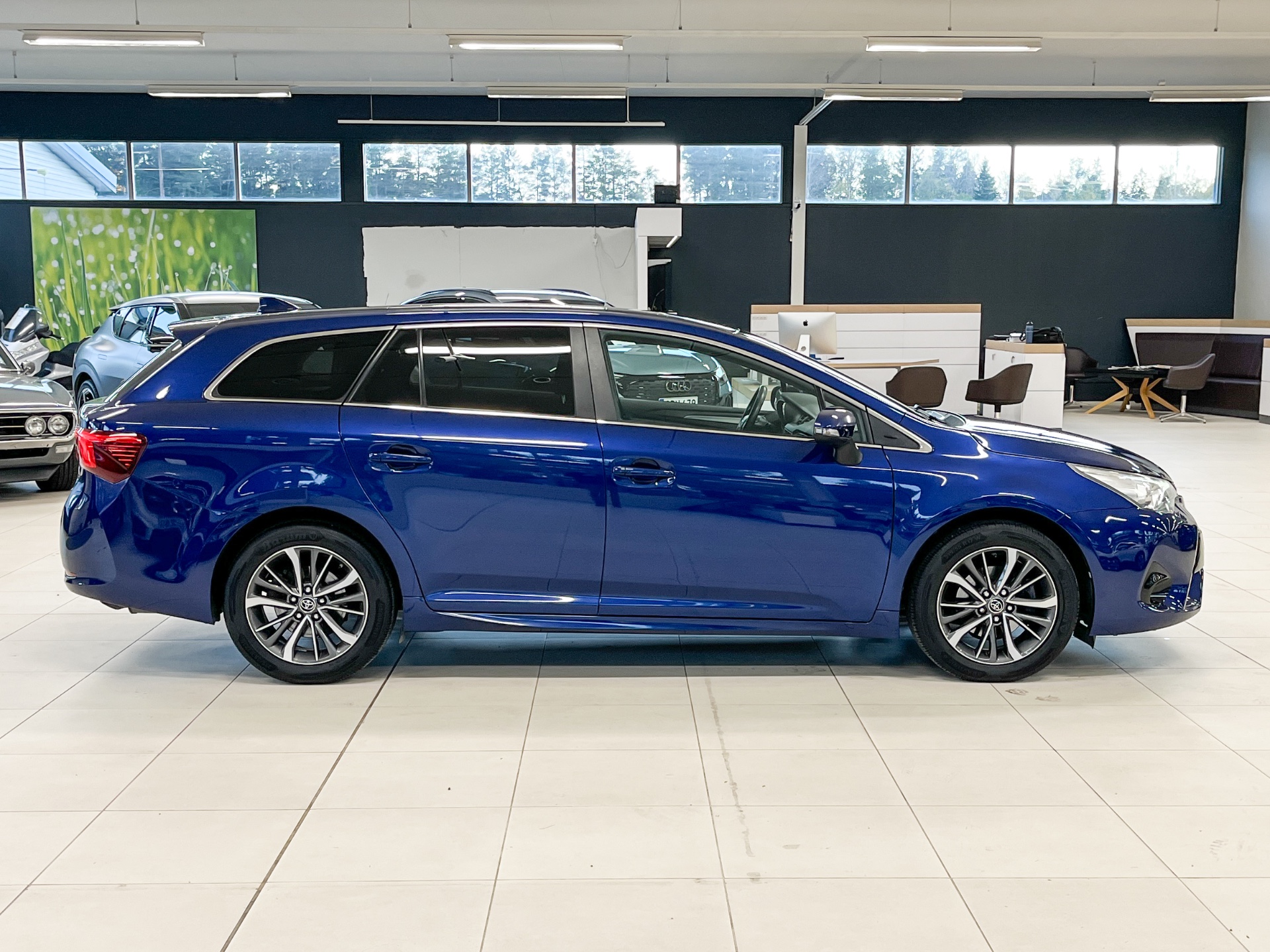 Toyota Avensis 2017, kuva 3/40