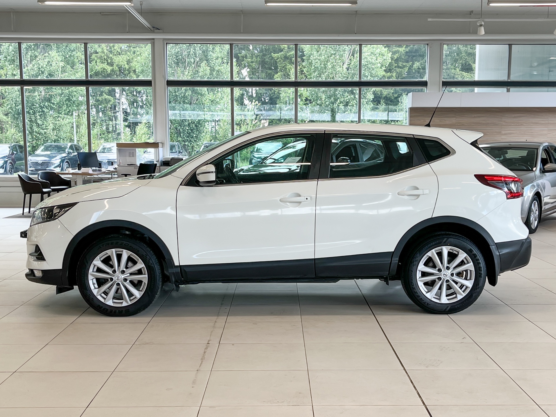 Nissan Qashqai DIG-T 160 hv aut. Acenta 2019, photo 2/40