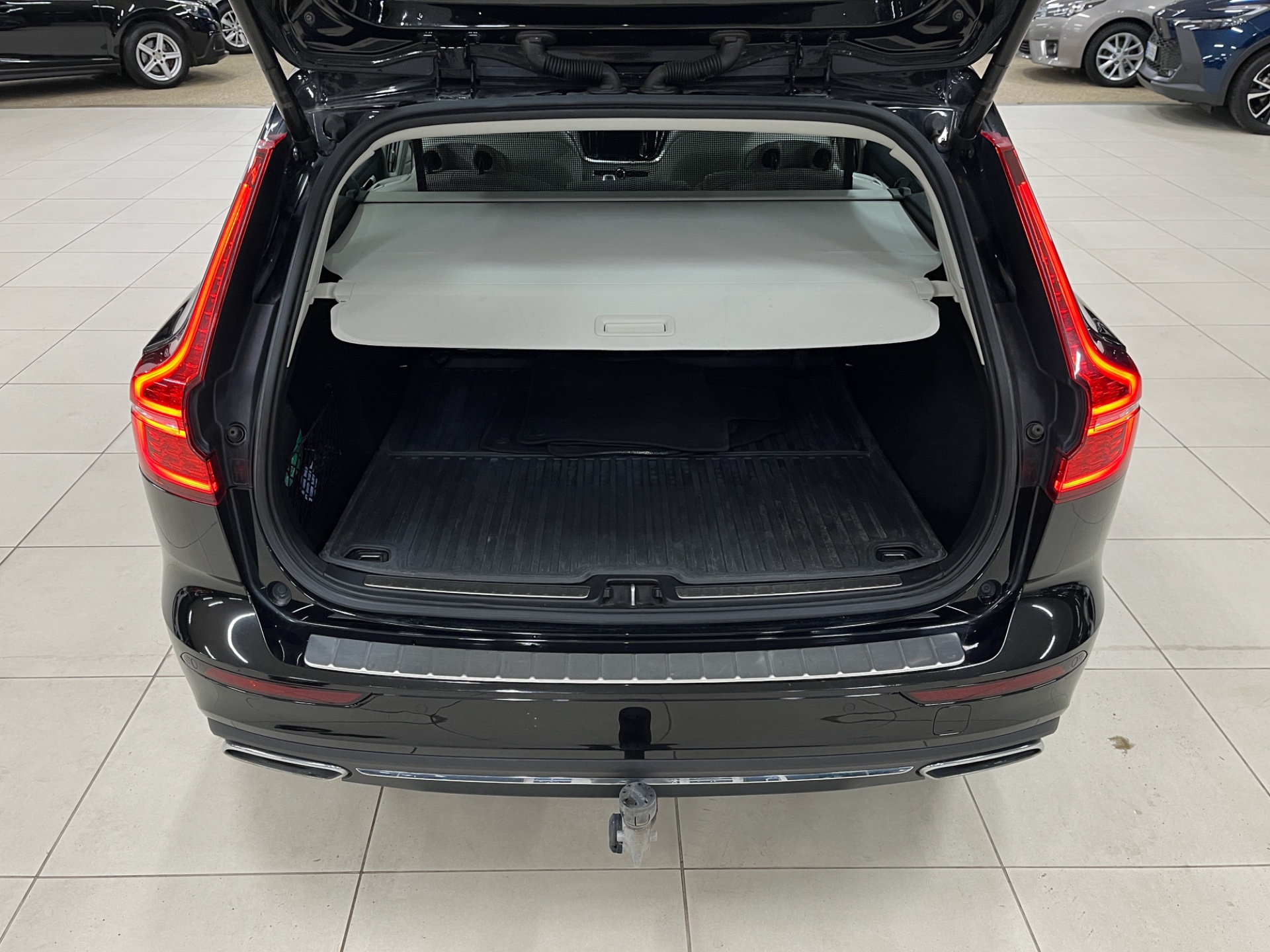 Volvo V60 2022