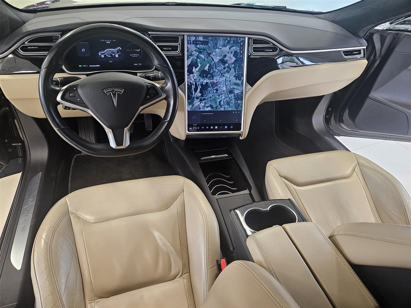 Tesla Model S 2017